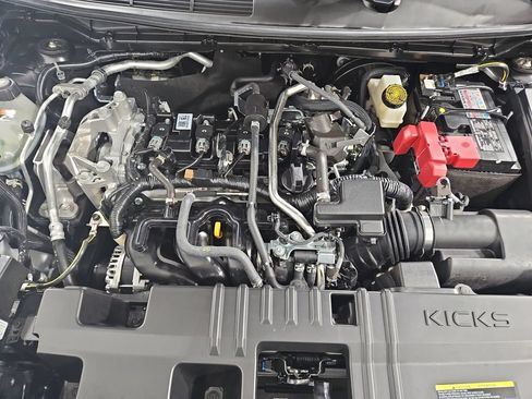 Certified 2025 Nissan Kicks SV w/ SV Premium Package AWD/4WD image 22
