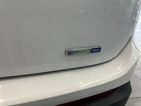 Used 2018 Ford Edge SE AWD/4WD image 5