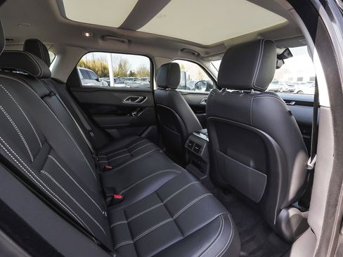 Used 2022 Land Rover Range Rover Velar S AWD/4WD image 40