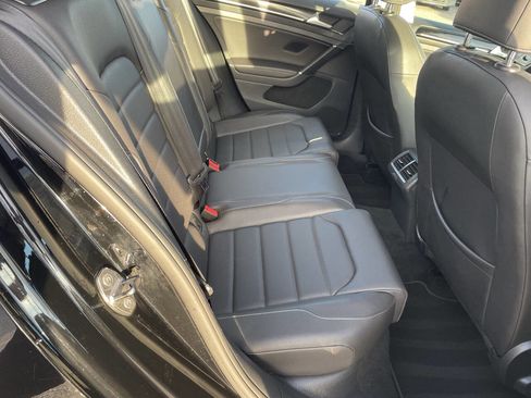 Used 2015 Volkswagen Golf SEL image 25