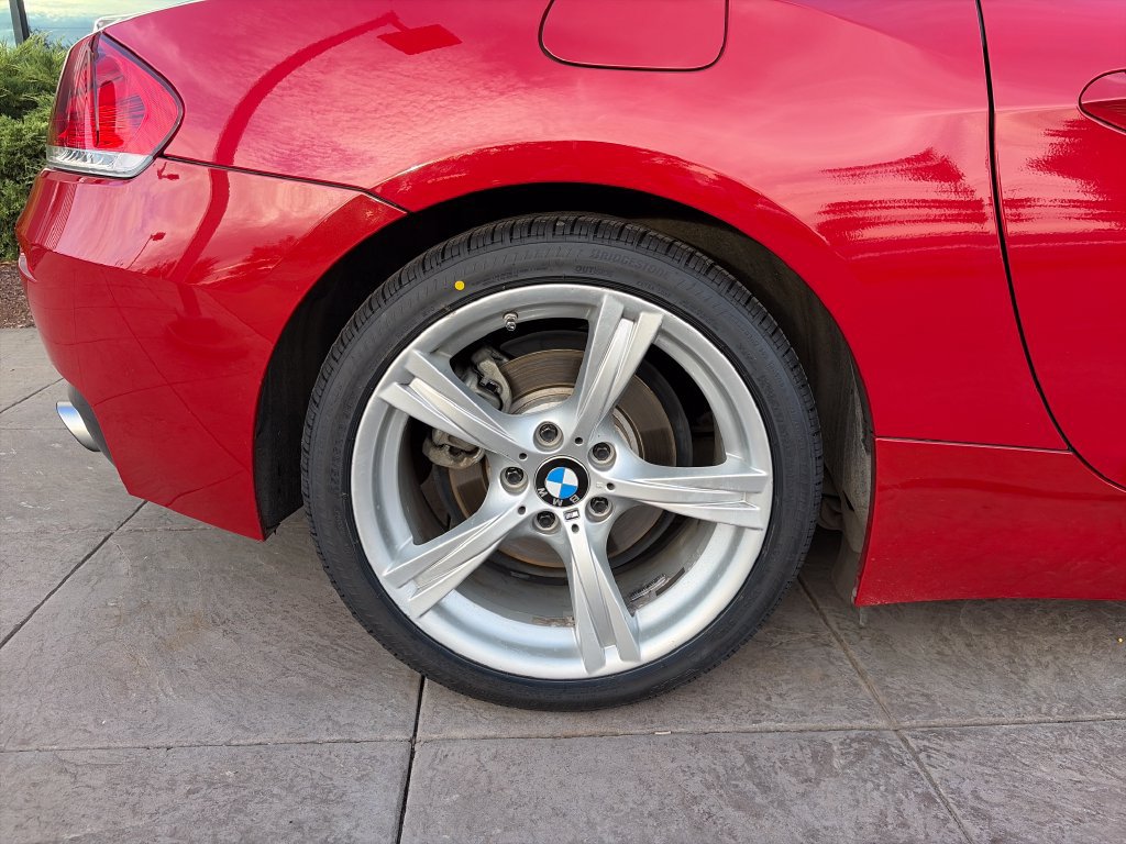 Used 2014 BMW Z4 sDrive35i RWD image 13
