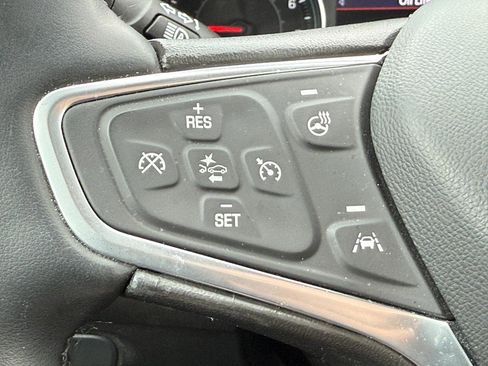 Used 2023 Chevrolet Equinox LT image 13