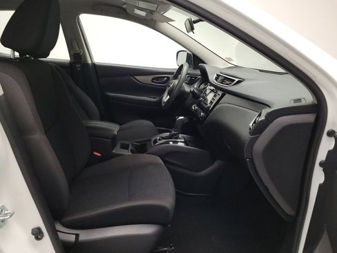 Used 2018 Nissan Rogue Sport S w/ S Appearance Package AWD/4WD image 21