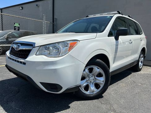Used 2014 Subaru Forester 2.5i w/ Popular Package #1 AWD/4WD image 2