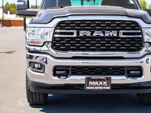 Used 2023 RAM 2500 Big Horn w/ Level 1 Equipment Group AWD/4WD image 5