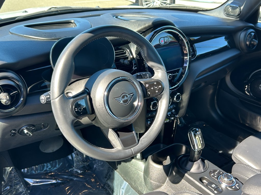 Used 2023 MINI Cooper SE FWD image 13