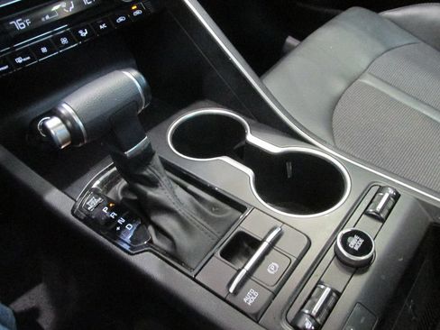 Used 2024 Kia K5 GT-Line FWD image 26
