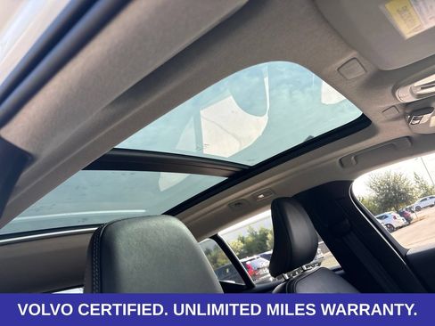 Certified 2026 Volvo XC40 B5 Plus AWD/4WD image 14