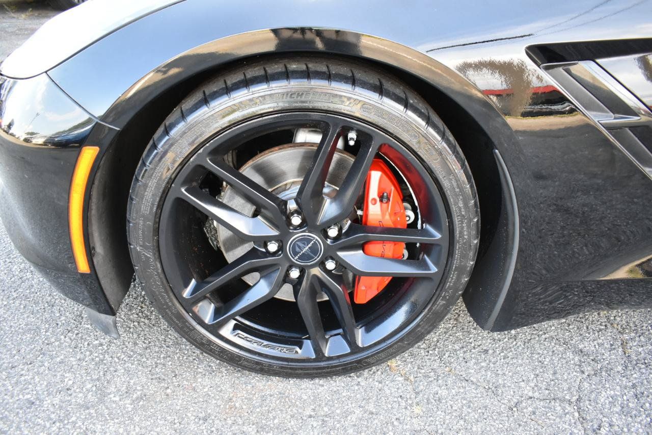 Used 2014 Chevrolet Corvette Stingray Coupe w/ Battery Protection Package RWD image 30