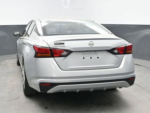 Used 2021 Nissan Altima 2.5 S FWD image 5