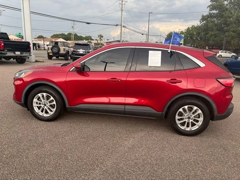 Certified 2020 Ford Escape SE FWD image 5