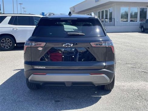 Certified 2025 Chevrolet Equinox LT w/ Convenience Package II image 5