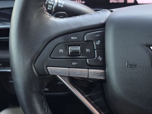 Used 2022 Cadillac Escalade Sport w/ LPO, ONYX Package image 32