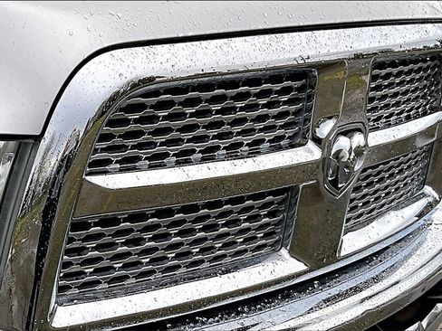 Used 2016 RAM 2500 Laramie w/ Convenience Group image 32