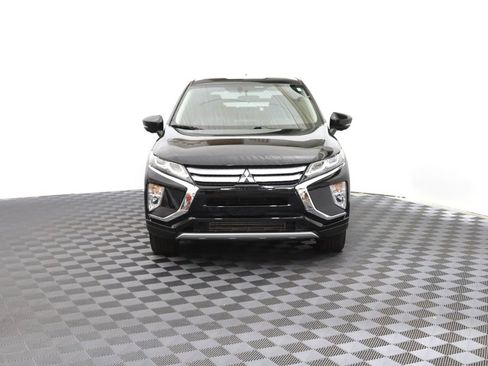 Used 2019 Mitsubishi Eclipse Cross SEL AWD/4WD image 2