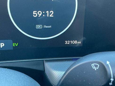 Used 2024 Hyundai Sonata Limited image 11