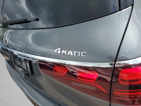 Certified 2025 Mercedes-Benz GLS 450 4MATIC image 5