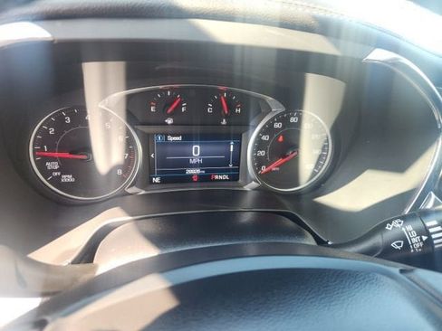 Used 2020 Chevrolet Blazer LT FWD image 6