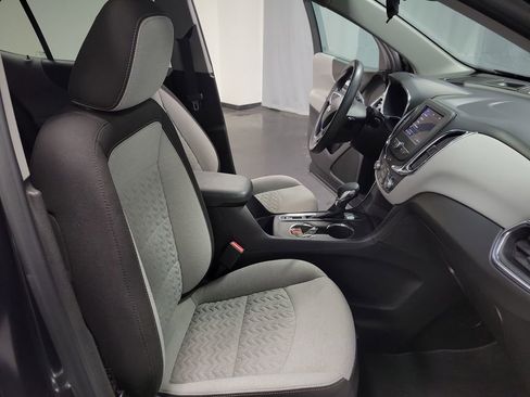 Used 2022 Chevrolet Equinox LT image 22