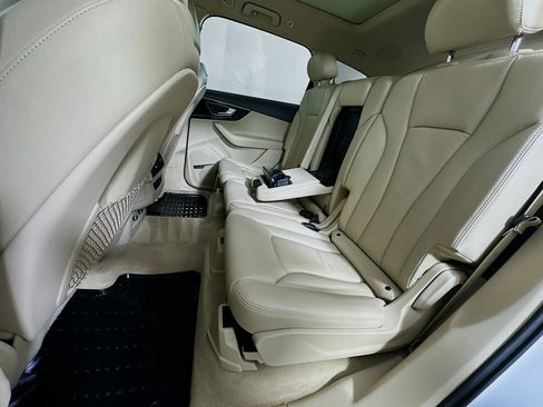 Used 2018 Audi Q7 3.0T Premium Plus image 25