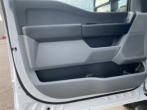 New 2026 Ford F550 4x4 Crew Cab Super Duty image 13