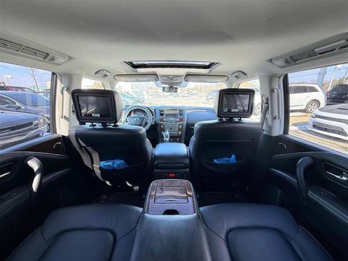 Used 2018 Nissan Armada Platinum w/ Captain Seat Package image 28