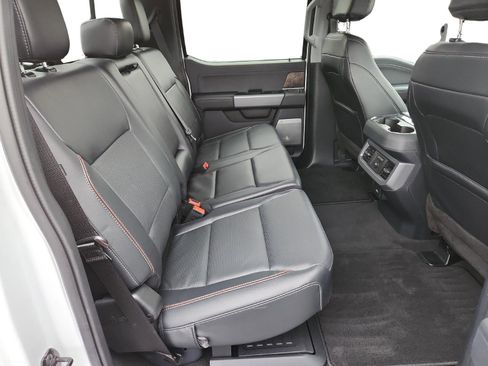 Used 2024 Ford F250 Lariat w/ Chrome Package image 26