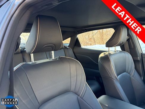 Used 2023 Toyota Crown Limited image 28