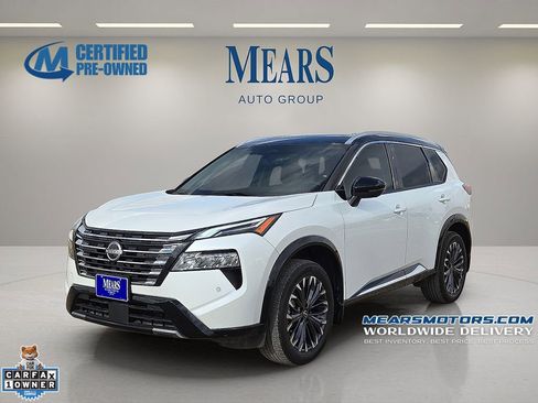 Used 2024 Nissan Rogue Platinum w/ Platinum Premium Package image 1