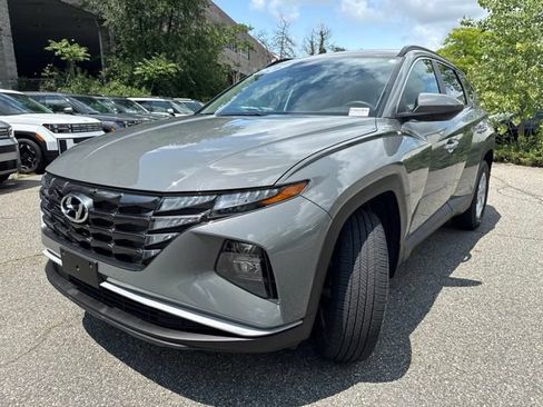 Used 2024 Hyundai Tucson SEL AWD/4WD image 3