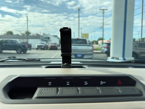 Used 2022 Ford Bronco Wildtrak AWD/4WD image 30