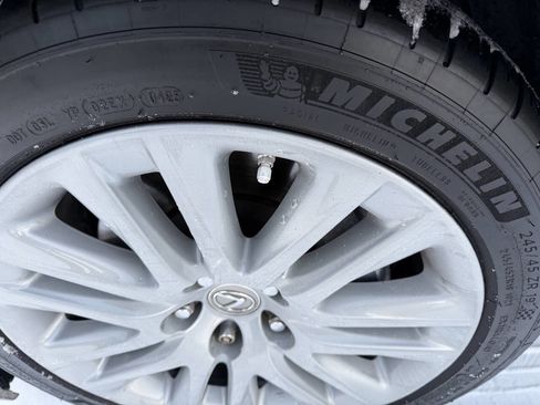 Used 2014 Lexus LS 460 AWD image 17