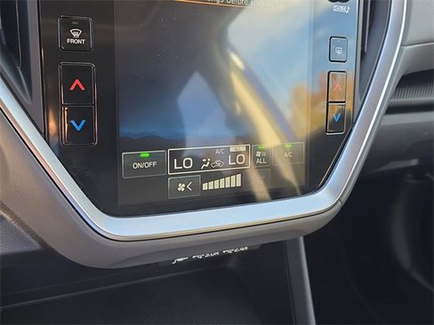 Used 2024 Subaru Crosstrek 2.0i Premium image 27