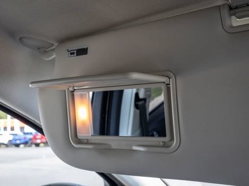 Used 2019 Ford Escape SE FWD image 31