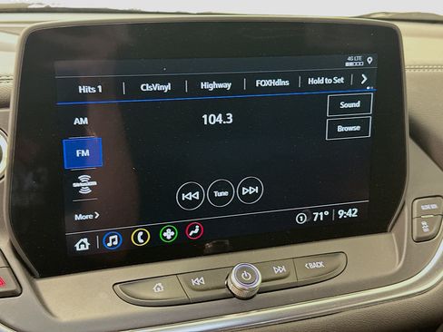 Used 2025 Chevrolet Blazer LT AWD/4WD image 21