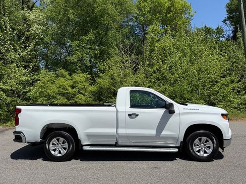 Used 2025 Chevrolet Silverado 1500 W/T RWD image 5