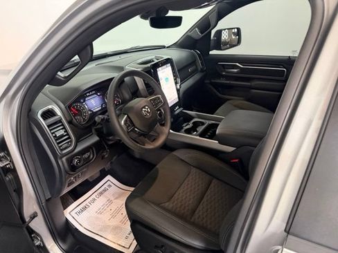 Used 2025 RAM 1500 Big Horn AWD/4WD image 16