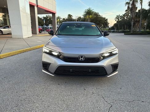 Used 2024 Honda Civic Sport image 6
