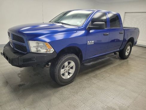 Used 2017 RAM 1500 Express image 2