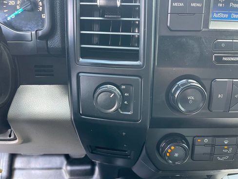 Used 2016 Ford F150 XL image 38