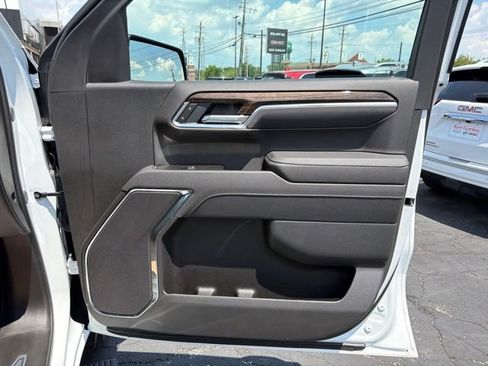 Certified 2026 GMC Sierra 1500 Elevation AWD/4WD image 18
