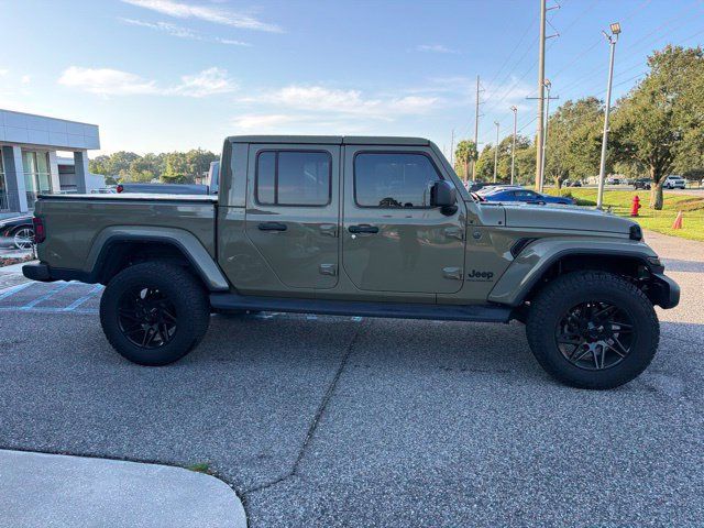 Used 2025 Jeep Gladiator Sport AWD/4WD image 4