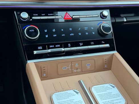 New 2026 Hyundai Santa Fe Limited FWD image 28