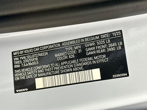 New 2026 Volvo XC40 B5 Core AWD/4WD image 33