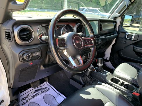 Used 2020 Jeep Gladiator Sport w/ Quick Order Package 24S AWD/4WD image 18