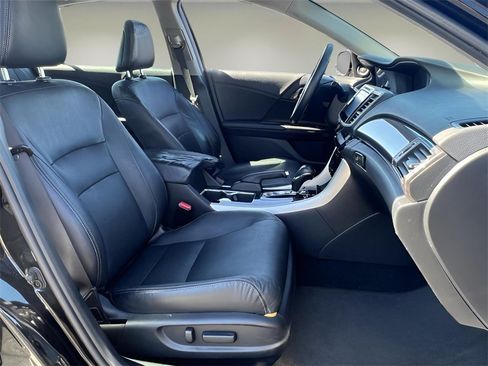 Used 2016 Honda Accord EX-L image 14