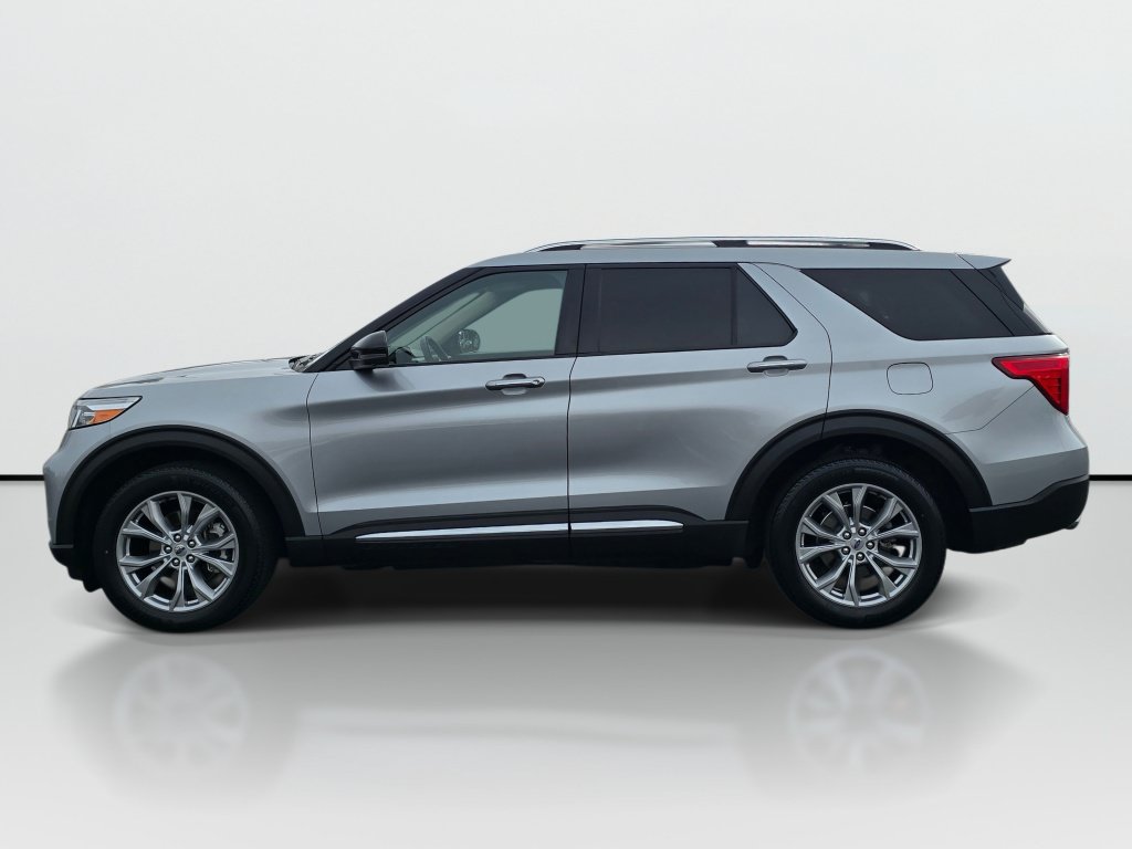 Used 2020 Ford Explorer Limited AWD/4WD image 2