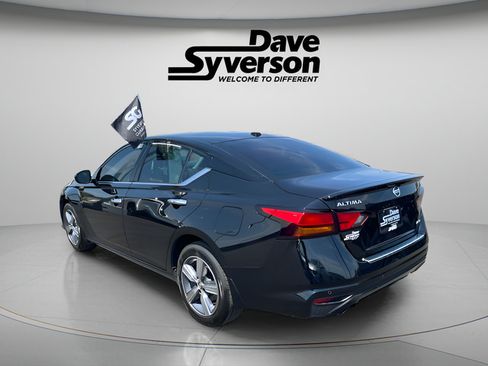 Used 2022 Nissan Altima 2.5 SL AWD/4WD image 6