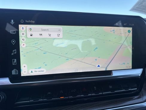 Used 2023 Chevrolet Silverado 1500 LT image 3