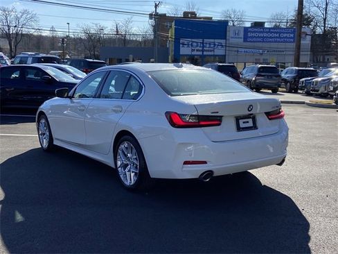 Used 2025 BMW 330i xDrive 330i xDrive w/ Convenience Package image 7